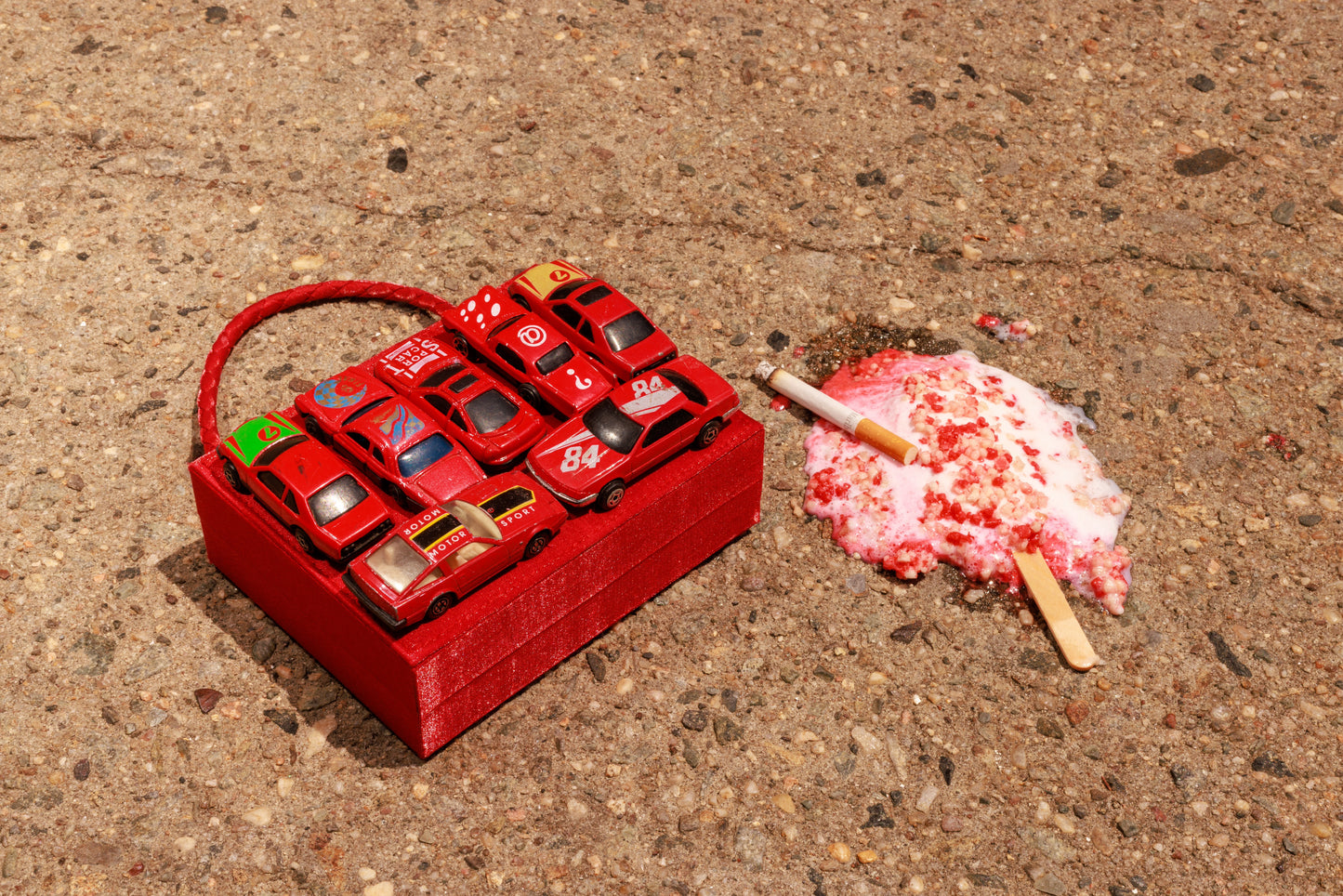 Run The Red Light Box Purse
